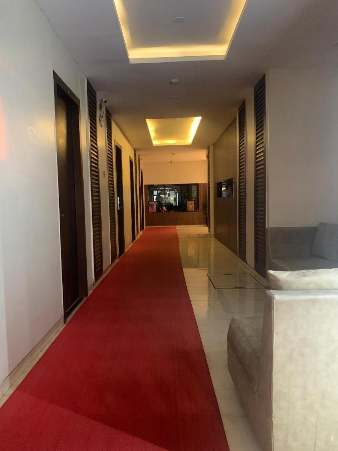 Hotel Merakee - Near Dahisar Mira Road Mumbai Esterno foto