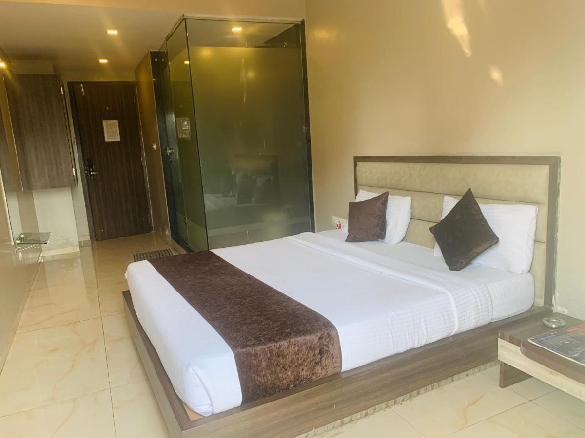 Hotel Merakee - Near Dahisar Mira Road Mumbai Esterno foto