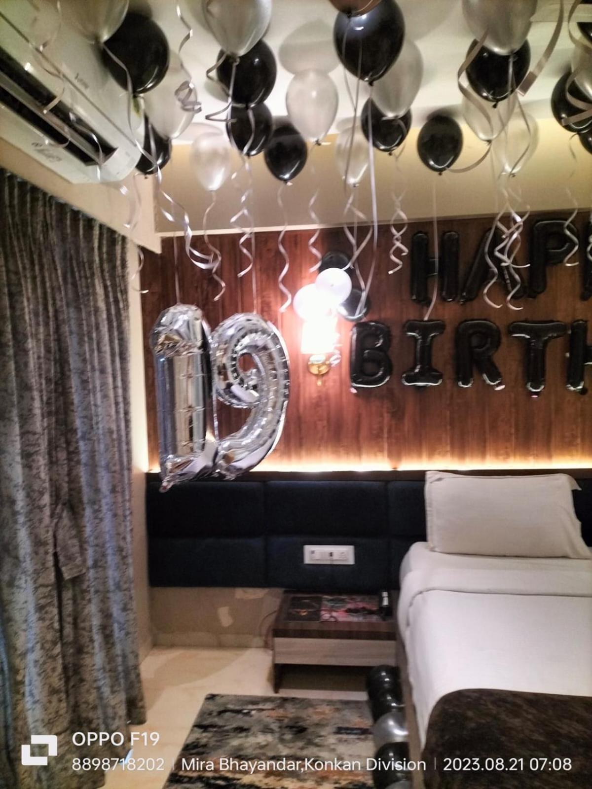 Hotel Merakee - Near Dahisar Mira Road Mumbai Esterno foto